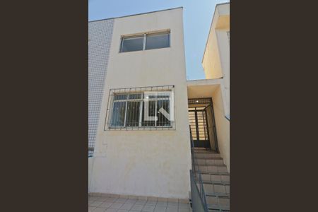 Casa para alugar com 125m², 3 quartos e 1 vagaÁrea externa