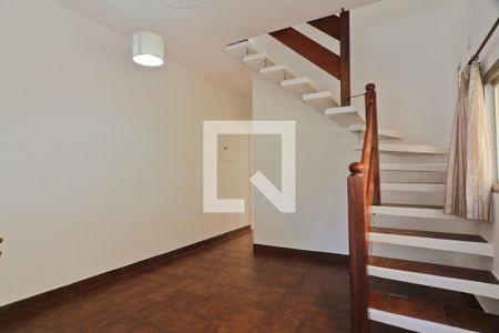 Sala de casa para alugar com 3 quartos, 125m² em Sao Domingos,, São Paulo