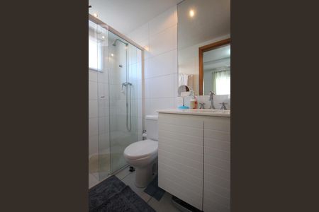 Apartamento à venda com 88m², 2 quartos e 2 vagasBanheiro da Suíte 1