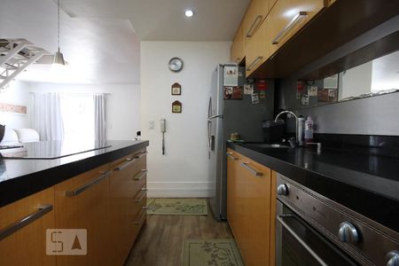 Apartamento à venda com 88m², 2 quartos e 2 vagasCozinha