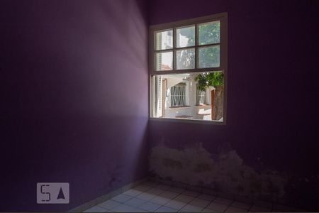 Quarto 1 de casa para alugar com 2 quartos, 52m² em Vila Bertioga, São Paulo