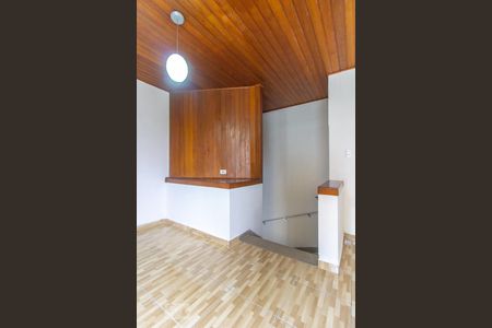 Sala de casa à venda com 2 quartos, 200m² em Vila Zelina, São Paulo