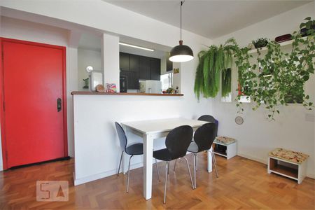 Sala de apartamento para alugar com 3 quartos, 82m² em Vila Progredior, São Paulo