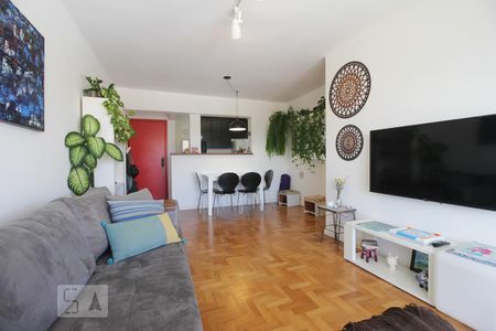 Sala de apartamento para alugar com 3 quartos, 82m² em Vila Progredior, São Paulo