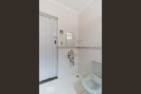 Casa à venda com 95m², 2 quartos e 2 vagasBanheiro