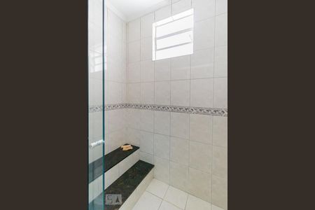 Casa à venda com 95m², 2 quartos e 2 vagasDetalhe banheiro