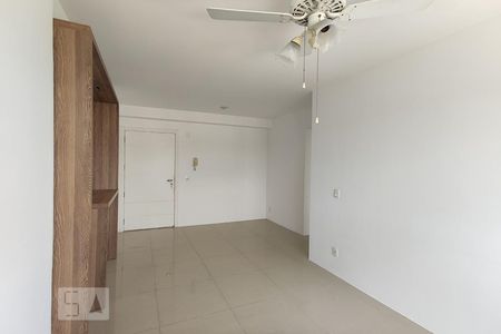 Sala de Jantar de apartamento para alugar com 2 quartos, 65m² em Pátria Nova, Novo Hamburgo
