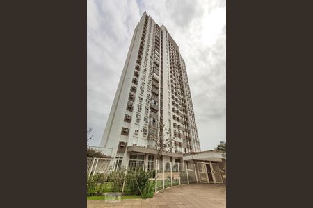 Apartamento para alugar com 65m², 2 quartos e 2 vagas Apartamento para alugar com 65m², 2 quartos e 2 vagasFachada do Prédio