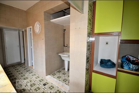 Apartamento à venda com 175m², 4 quartos e 1 vagaÁrea de Serviço