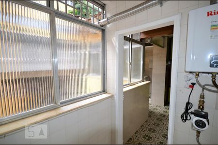 Apartamento à venda com 175m², 4 quartos e 1 vagaÁrea de Serviço