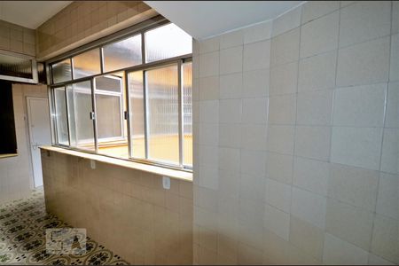 Apartamento à venda com 175m², 4 quartos e 1 vagaÁrea de Serviço