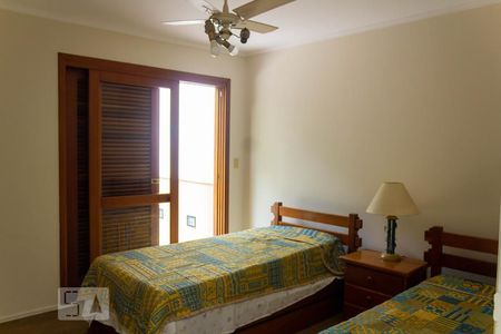 Casa à venda com 300m², 4 quartos e 3 vagas Casa à venda com 300m², 4 quartos e 3 vagasQuarto 1