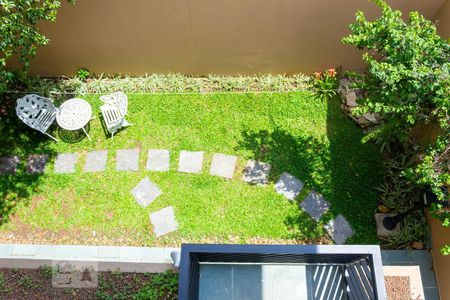 Casa à venda com 300m², 4 quartos e 3 vagas Casa à venda com 300m², 4 quartos e 3 vagasSuíte 1