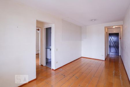Sala de apartamento para alugar com 3 quartos, 74m² em Lapa, São Paulo