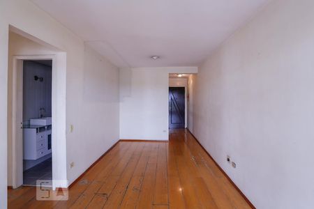 Sala de apartamento para alugar com 3 quartos, 74m² em Lapa, São Paulo