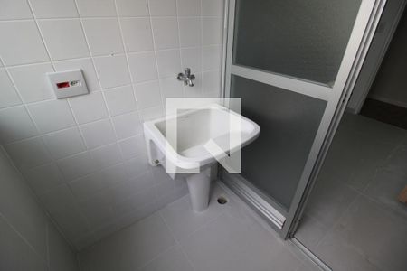 Apartamento à venda com 63m², 3 quartos e 1 vagaÁrea de Serviço