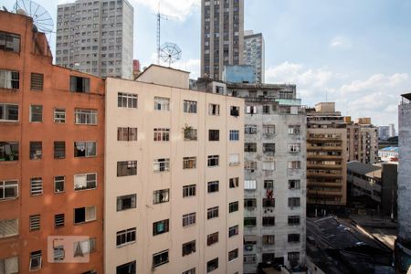 Vista da área de serviço de apartamento para alugar com 1 quarto, 38m² em Liberdade, São Paulo