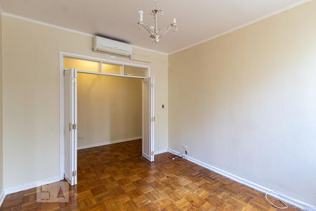 Sala 2 de apartamento à venda com 4 quartos, 200m² em Jardim Paulista, São Paulo