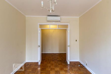 Apartamento à venda com 200m², 4 quartos e 2 vagas Apartamento à venda com 200m², 4 quartos e 2 vagasSala 2