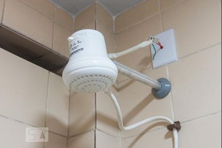 Apartamento para alugar com 45m², 1 quarto e sem vagaChuveiro