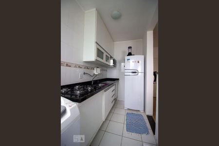 Apartamento à venda com 50m², 2 quartos e 1 vagaCozinha - Armários
