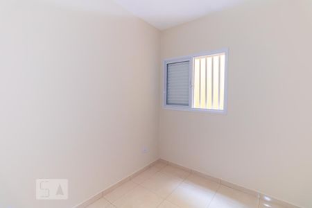 Quarto 2 de casa de condomínio para alugar com 2 quartos, 42m² em Vila Maria, São Paulo