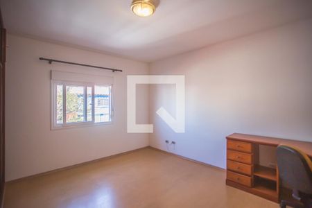 Casa à venda com 200m², 4 quartos e 3 vagasSuíte