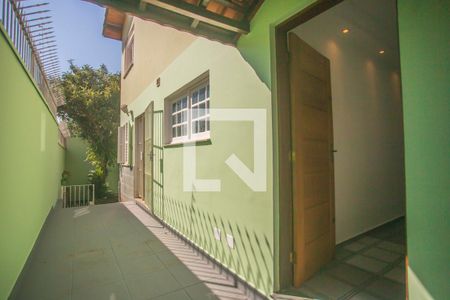 Casa à venda com 200m², 4 quartos e 3 vagasCorredor Lateral