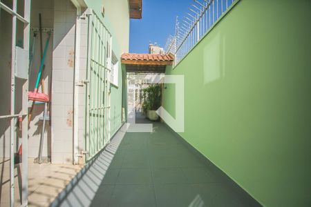 Casa à venda com 200m², 4 quartos e 3 vagasCorredor Lateral