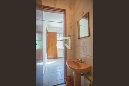 Casa à venda com 200m², 4 quartos e 3 vagasBanheiro de Serviço