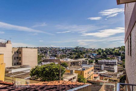 Apartamento à venda com 140m², 3 quartos e 2 vagas Apartamento à venda com 140m², 3 quartos e 2 vagasVaranda do Quarto