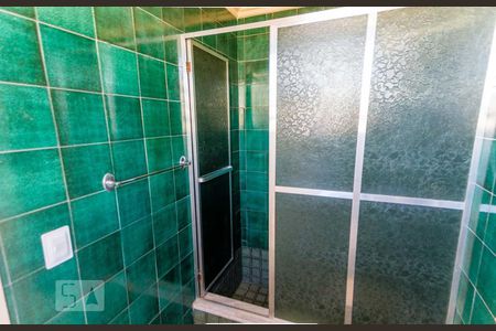 Apartamento à venda com 140m², 3 quartos e 2 vagas Apartamento à venda com 140m², 3 quartos e 2 vagasBanheiro da Suíte