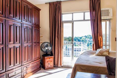 Apartamento à venda com 140m², 3 quartos e 2 vagas Apartamento à venda com 140m², 3 quartos e 2 vagasQuarto 3 - Suíte