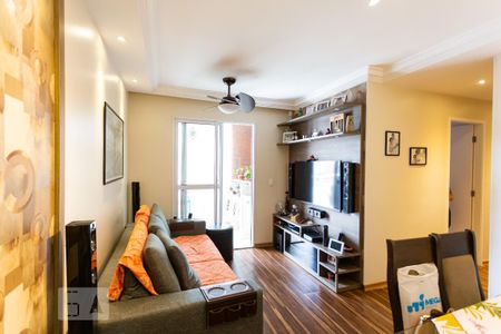 Sala de apartamento para alugar com 3 quartos, 70m² em Jaguaré, São Paulo