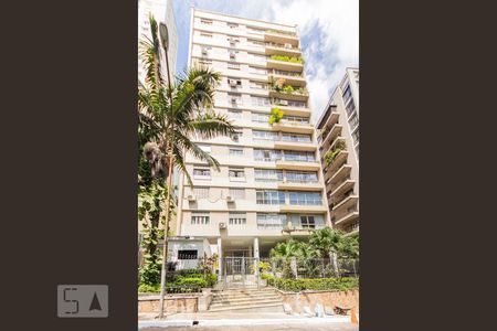 Apartamento à venda com 220m², 3 quartos e 2 vagasFachada