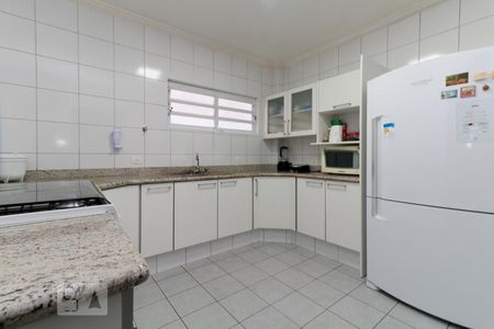 Apartamento à venda com 220m², 3 quartos e 2 vagasCozinha