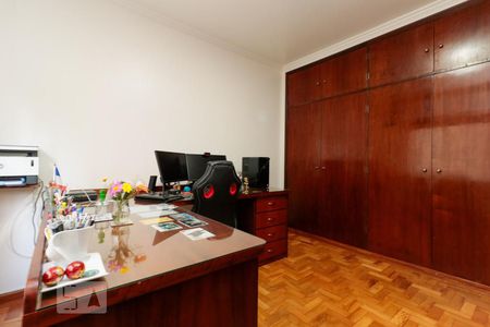 Apartamento à venda com 220m², 3 quartos e 2 vagasQuarto 2