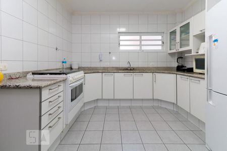 Apartamento à venda com 220m², 3 quartos e 2 vagasCozinha