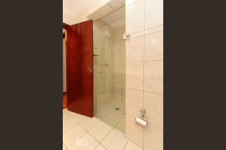 Apartamento à venda com 220m², 3 quartos e 2 vagasSuíte