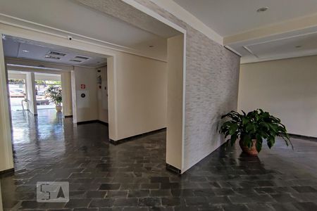 Apartamento à venda com 64m², 3 quartos e 1 vagaÁrea comum - Hall de Entrada