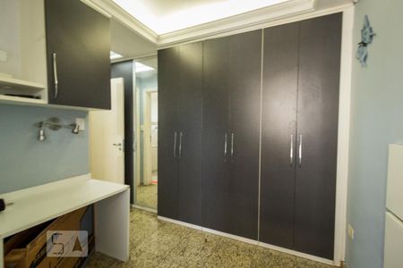 Apartamento à venda com 142m², 3 quartos e 2 vagas Apartamento à venda com 142m², 3 quartos e 2 vagasQuarto Suíte 1