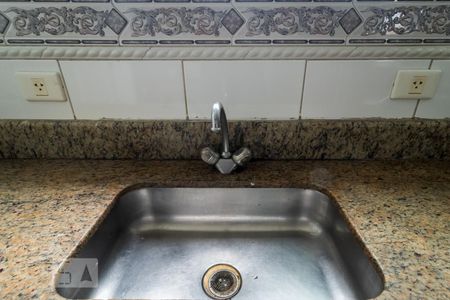 Apartamento à venda com 142m², 3 quartos e 2 vagas Apartamento à venda com 142m², 3 quartos e 2 vagasCozinha - Torneira