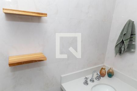 Apartamento à venda com 66m², 2 quartos e 1 vaga Apartamento à venda com 66m², 2 quartos e 1 vagaBanheiro da Suíte