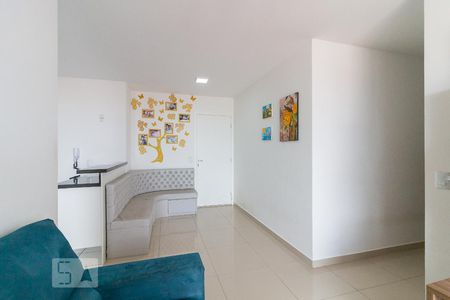 Sala de apartamento para alugar com 2 quartos, 66m² em Jardim Flor da Montanha, Guarulhos