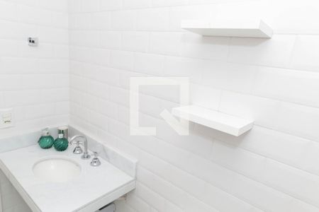 Apartamento à venda com 66m², 2 quartos e 1 vaga Apartamento à venda com 66m², 2 quartos e 1 vagaBanheiro Social