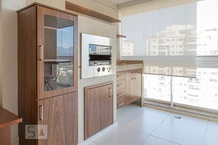 Varanda gourmet de apartamento para alugar com 3 quartos, 80m² em Barra da Tijuca, Rio de Janeiro