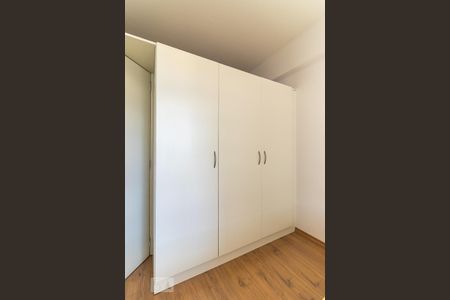 Quarto - Armários de kitnet/studio para alugar com 1 quarto, 38m² em Botafogo, Campinas