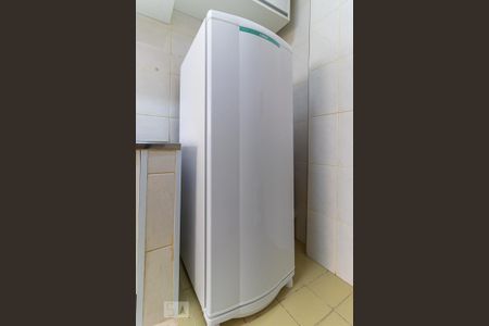 Studio para alugar com 38m², 1 quarto e sem vaga Studio para alugar com 38m², 1 quarto e sem vagaCozinha - Geladeira