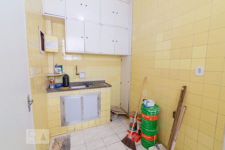 Apartamento à venda com 80m², 2 quartos e 1 vagaCozinha