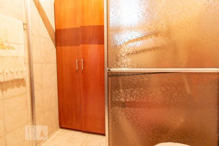 Casa para alugar com 73m², 1 quarto e 3 vagas Casa para alugar com 73m², 1 quarto e 3 vagasBanheiro 2